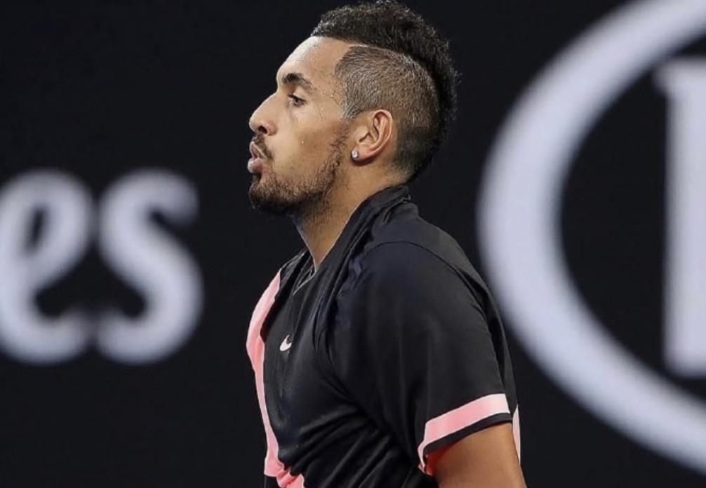 包含德国网球队力克世界网球队，克耶高斯打破历史纪录的词条